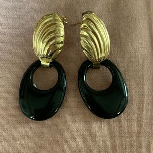 Gold and onyx earrings